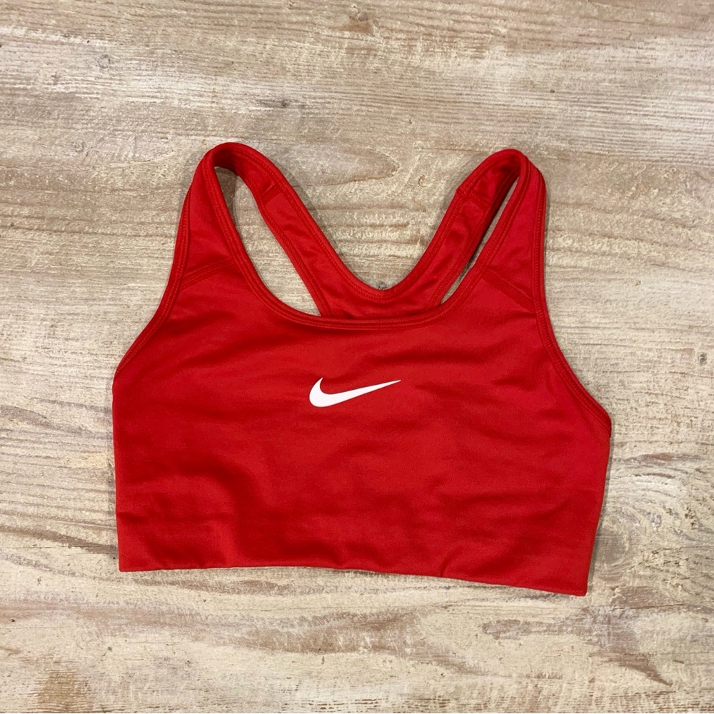 Nike Swoosh Sports Bra